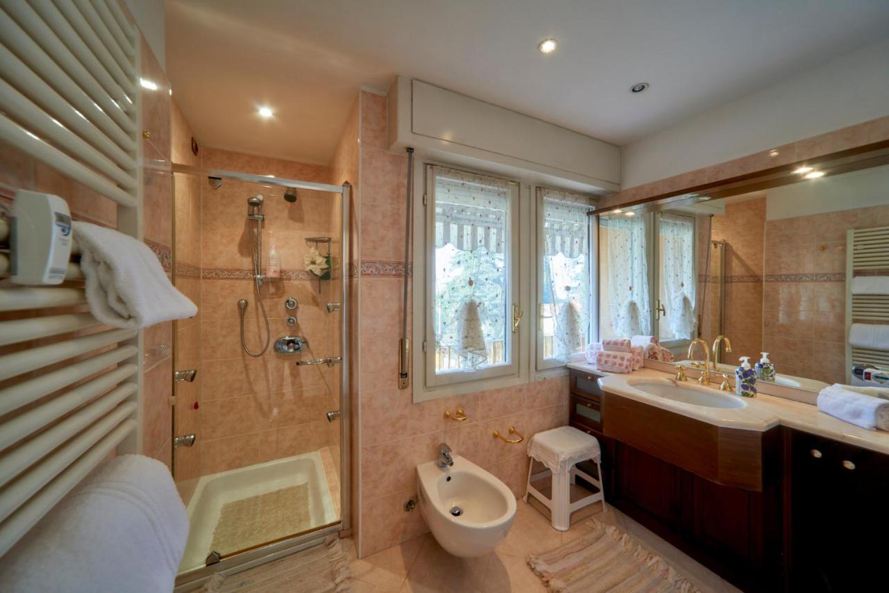 Tosca House Bed & Breakfast Varenna Exterior photo