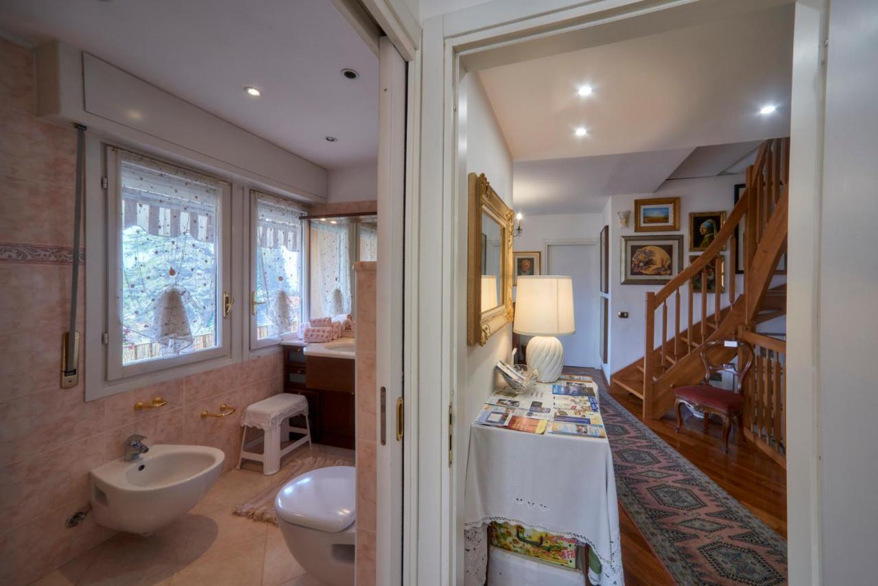 Tosca House Bed & Breakfast Varenna Exterior photo