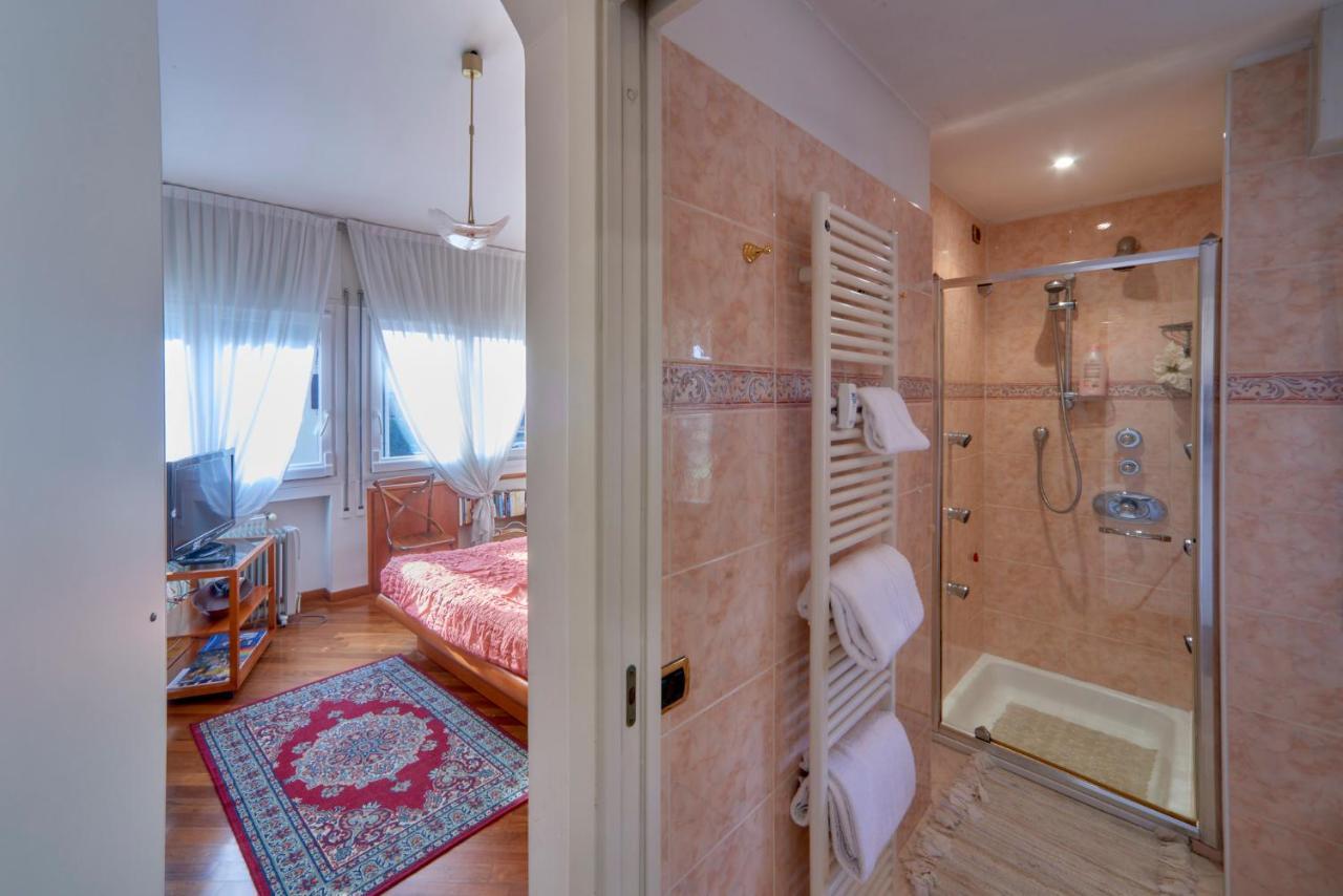 Tosca House Bed & Breakfast Varenna Exterior photo