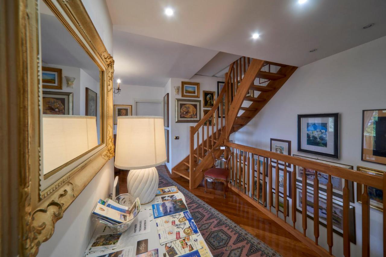 Tosca House Bed & Breakfast Varenna Exterior photo